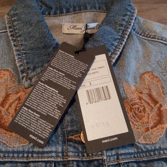Embroidered Denim Jacket - Picture 6 of 11